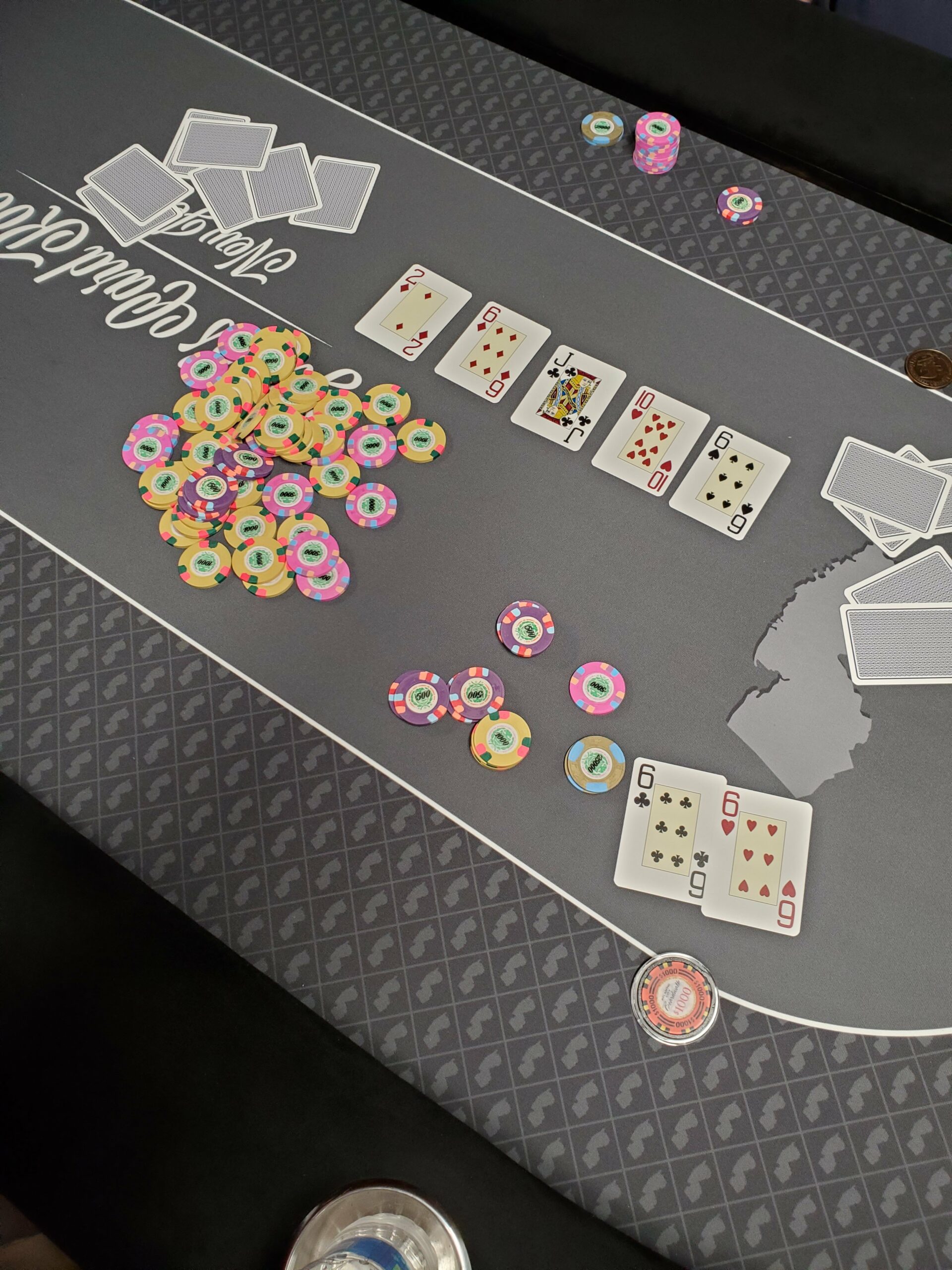 Cartamundi Belgium cards in play