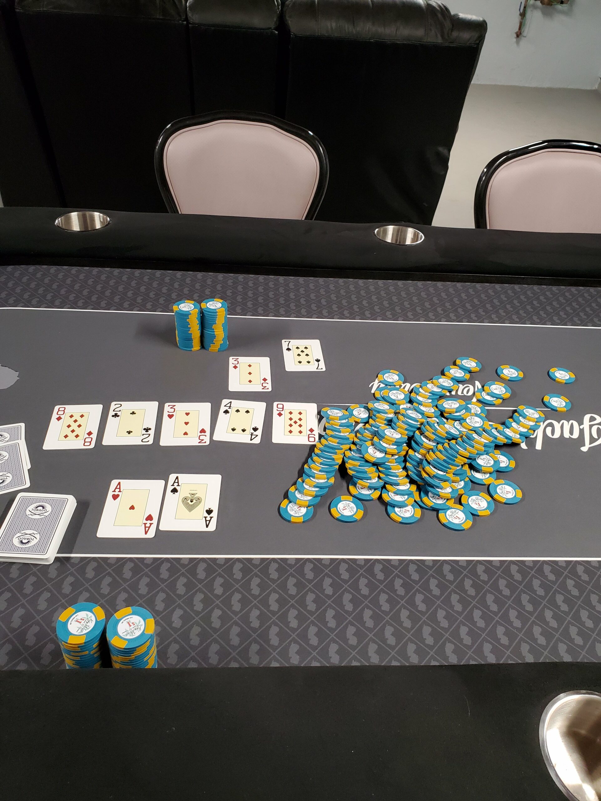 Cartamundi Belgium cards detail